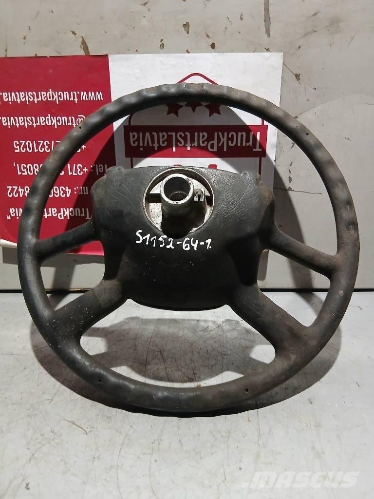 Scania R 440   1327026 Ohjaamot ja sisustat