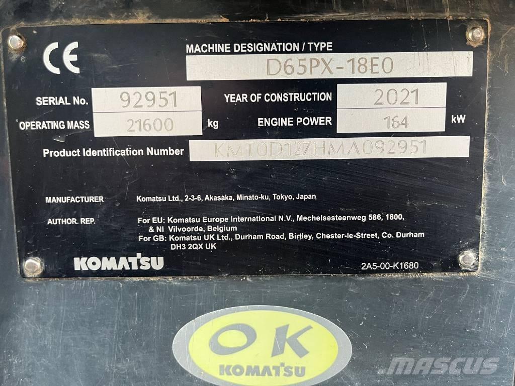 Komatsu D65PX-18E0 Telaketjupuskutraktorit