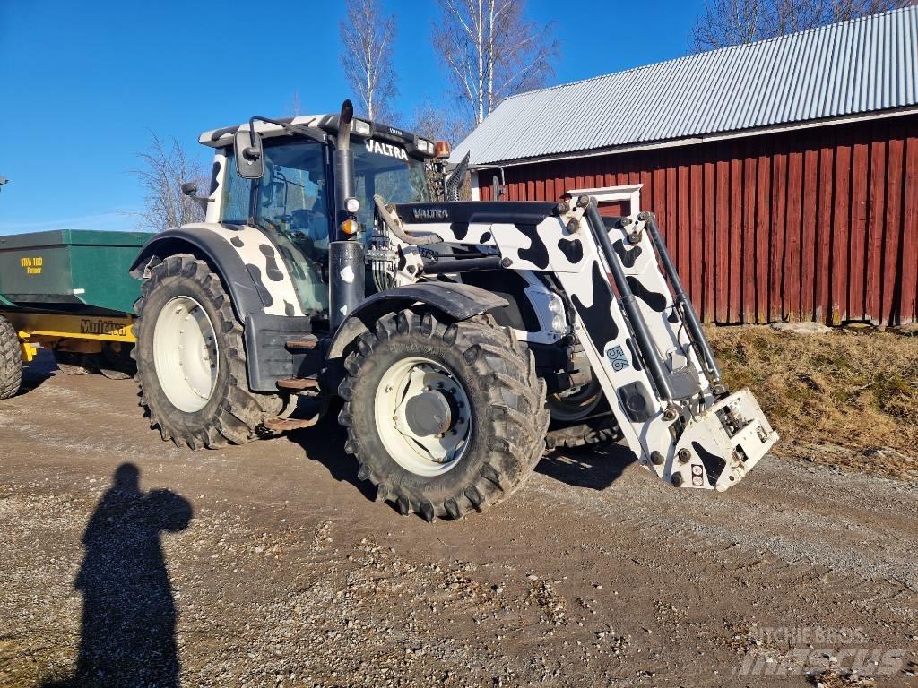 Valtra N 163 Traktorit