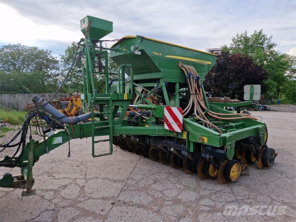 John Deere 750 A Kylvölannoittimet