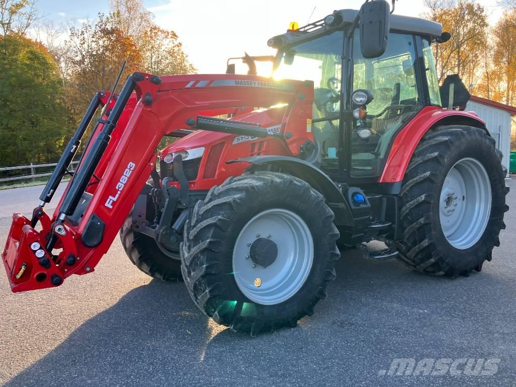 Massey Ferguson 5713 Traktorit