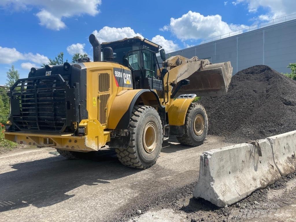 CAT 950 M Pyöräkuormaajat