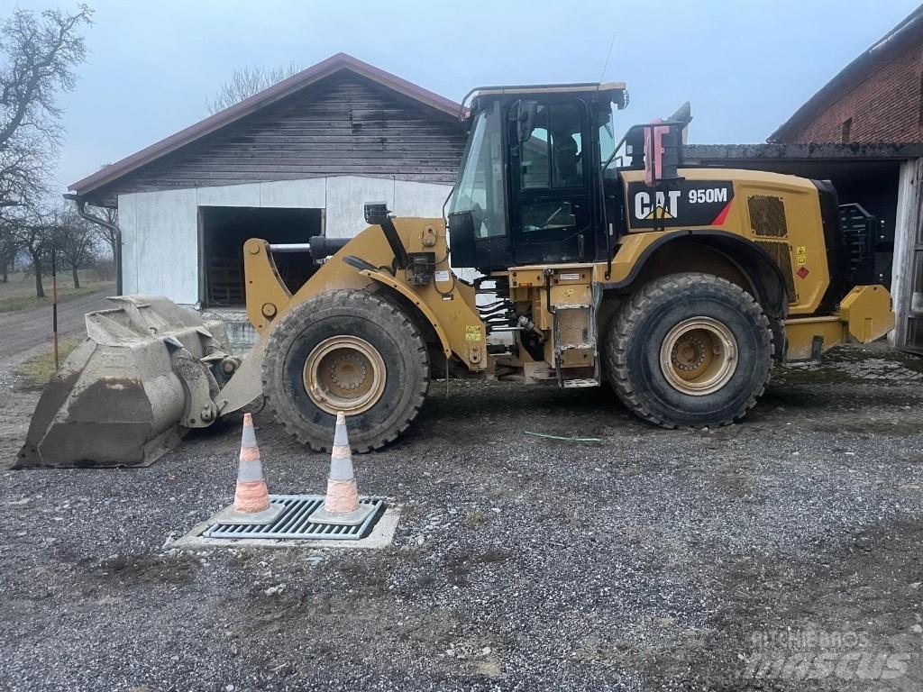 CAT 950 M Pyöräkuormaajat