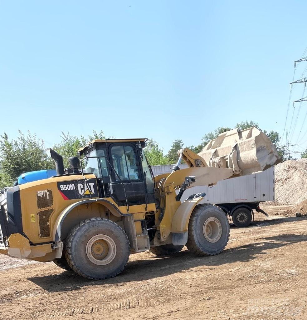 CAT 950 M Pyöräkuormaajat