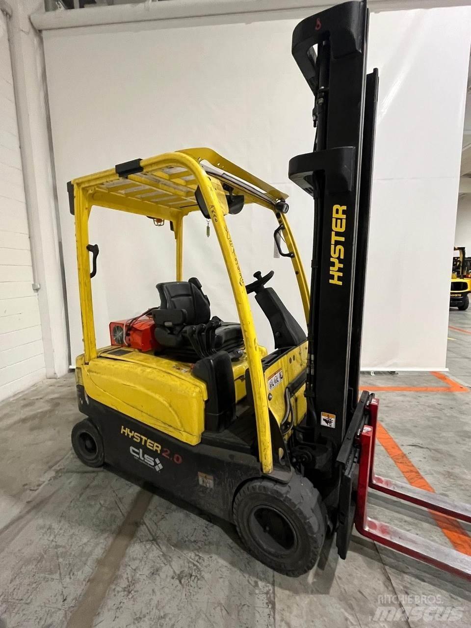 Hyster J2.0XN Sähkötrukit
