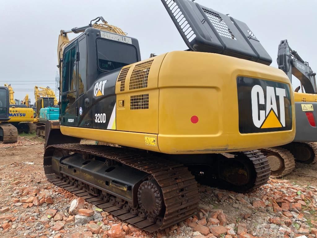 CAT 320 D L Telakaivukoneet