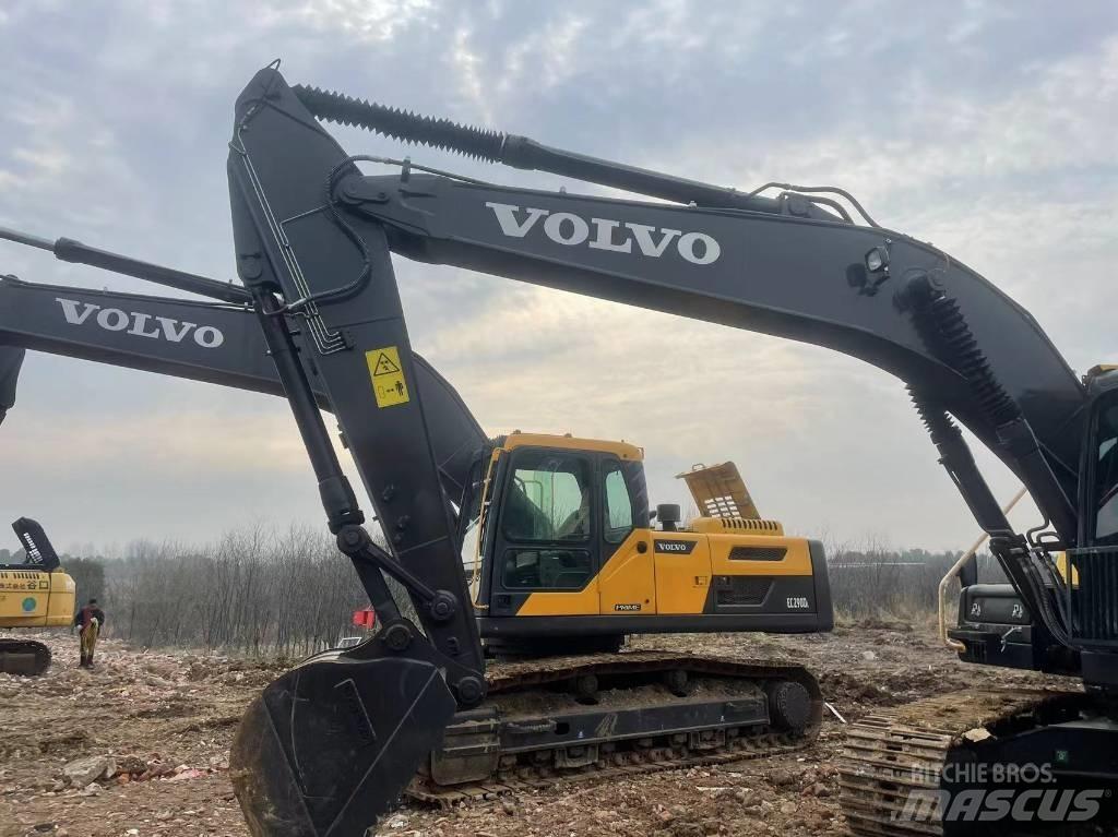 Volvo EC 210 D Telakaivukoneet
