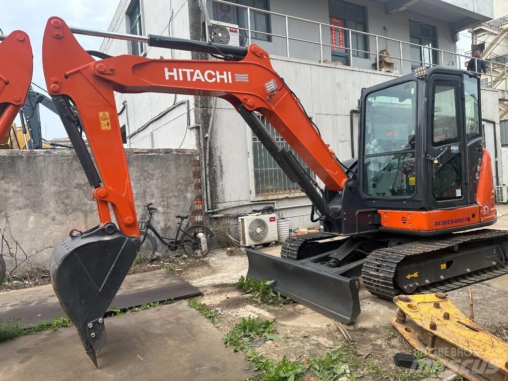 Hitachi ZX68USR-5A Minikaivukoneet < 7t