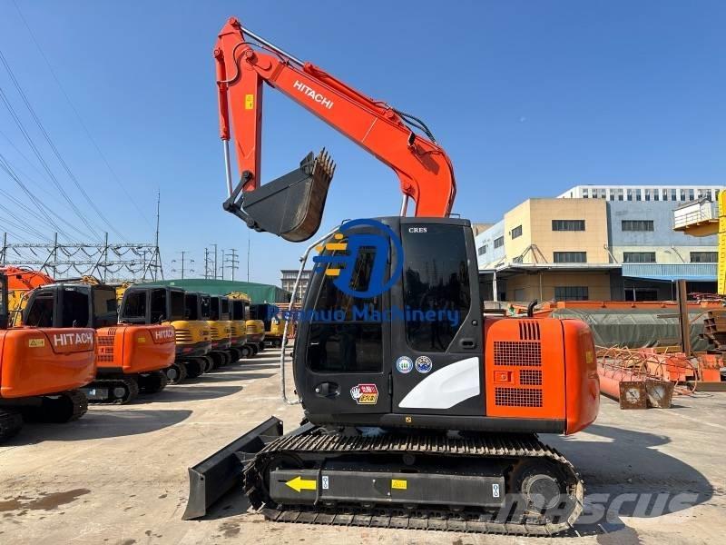 Hitachi ZX70 Minikaivukoneet < 7t