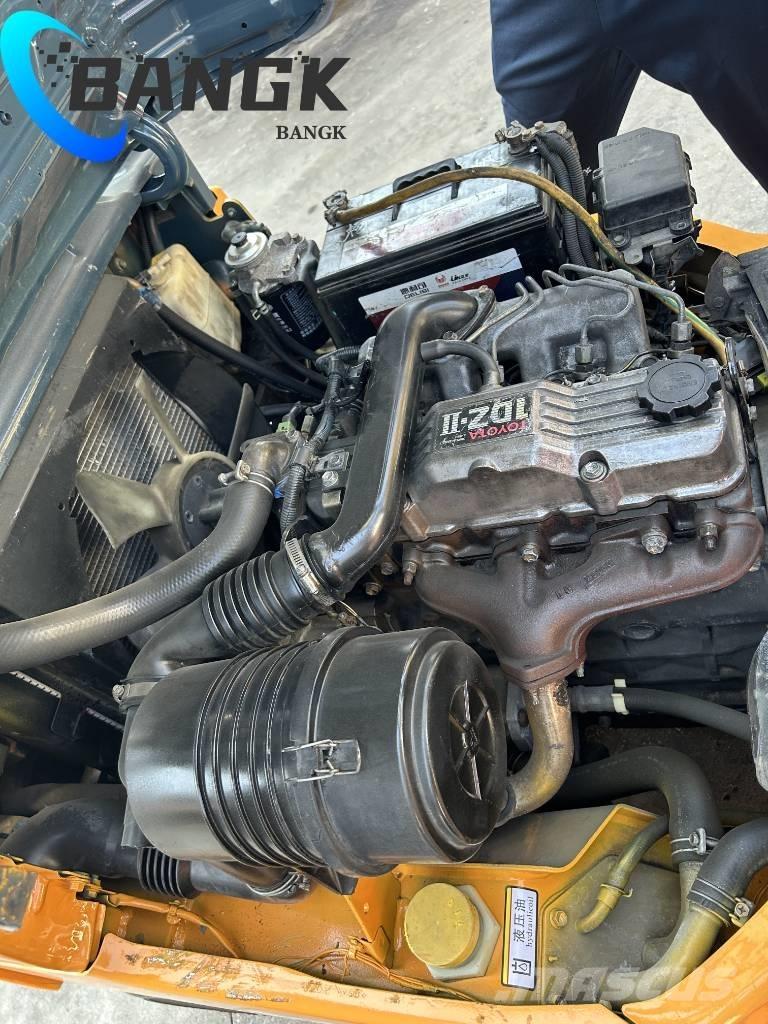  TOTOTA 7FDN15 Dieseltrukit