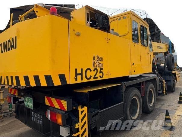 Hyundai HC 25 Tela-alustaiset nosturit