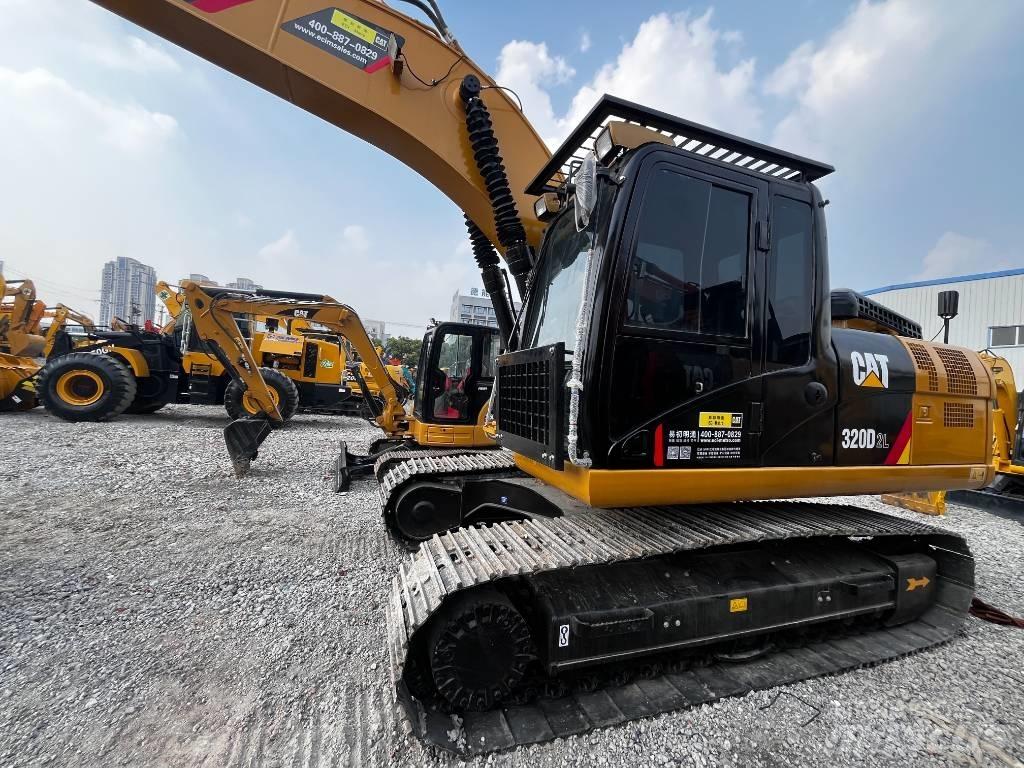CAT 320 D2L Telakaivukoneet
