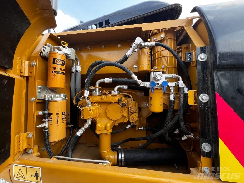 CAT 320 D2L Telakaivukoneet