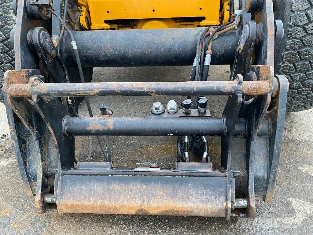 JCB 436 HT Pyöräkuormaajat