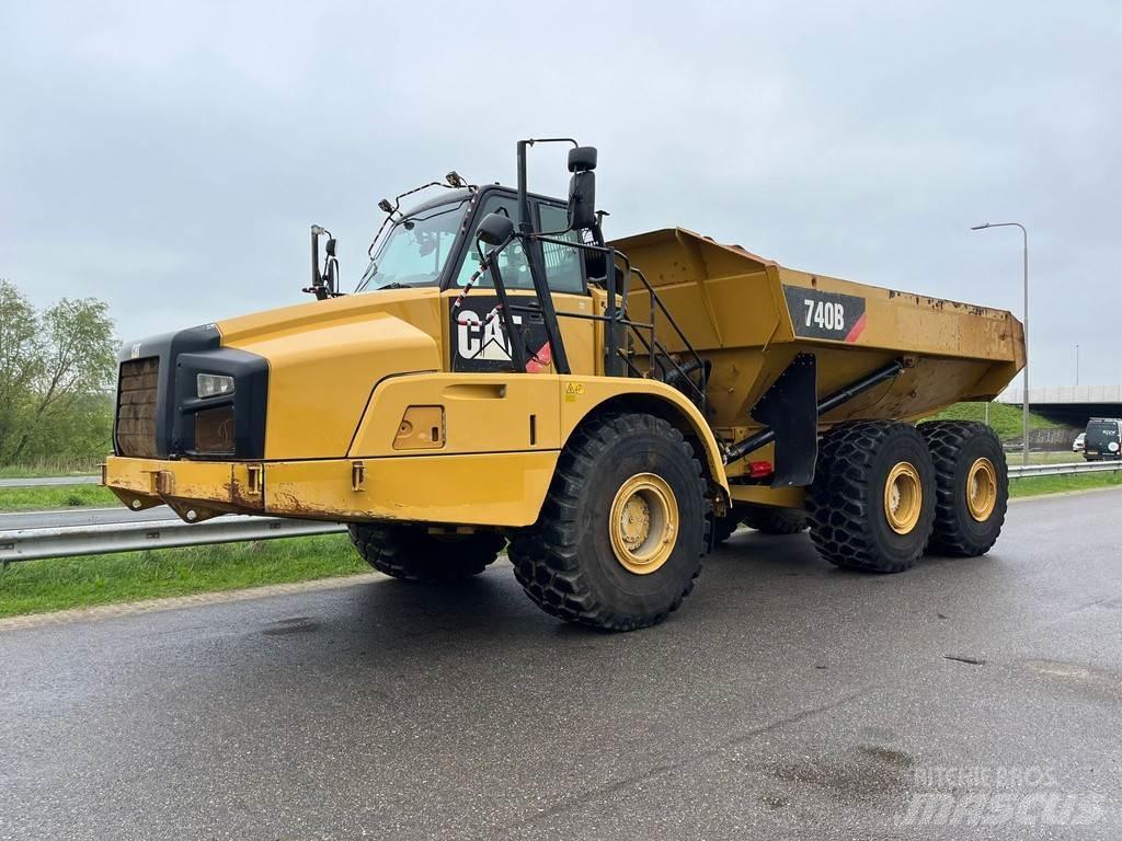 CAT 740B Dumpperit