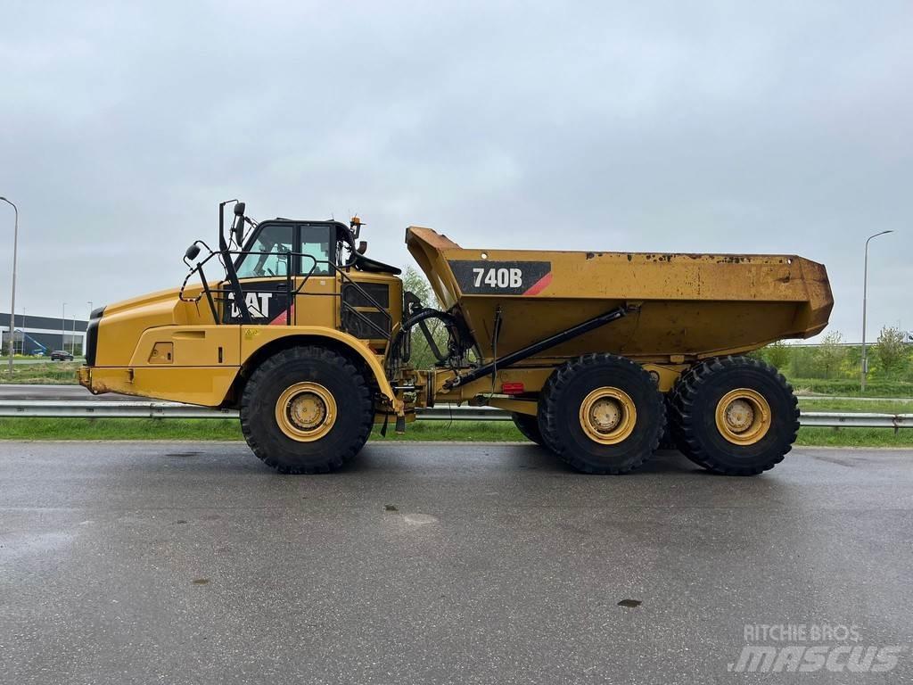 CAT 740B Dumpperit