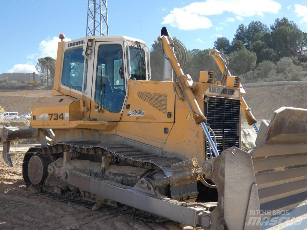 Liebherr 734 LGP Telaketjupuskutraktorit