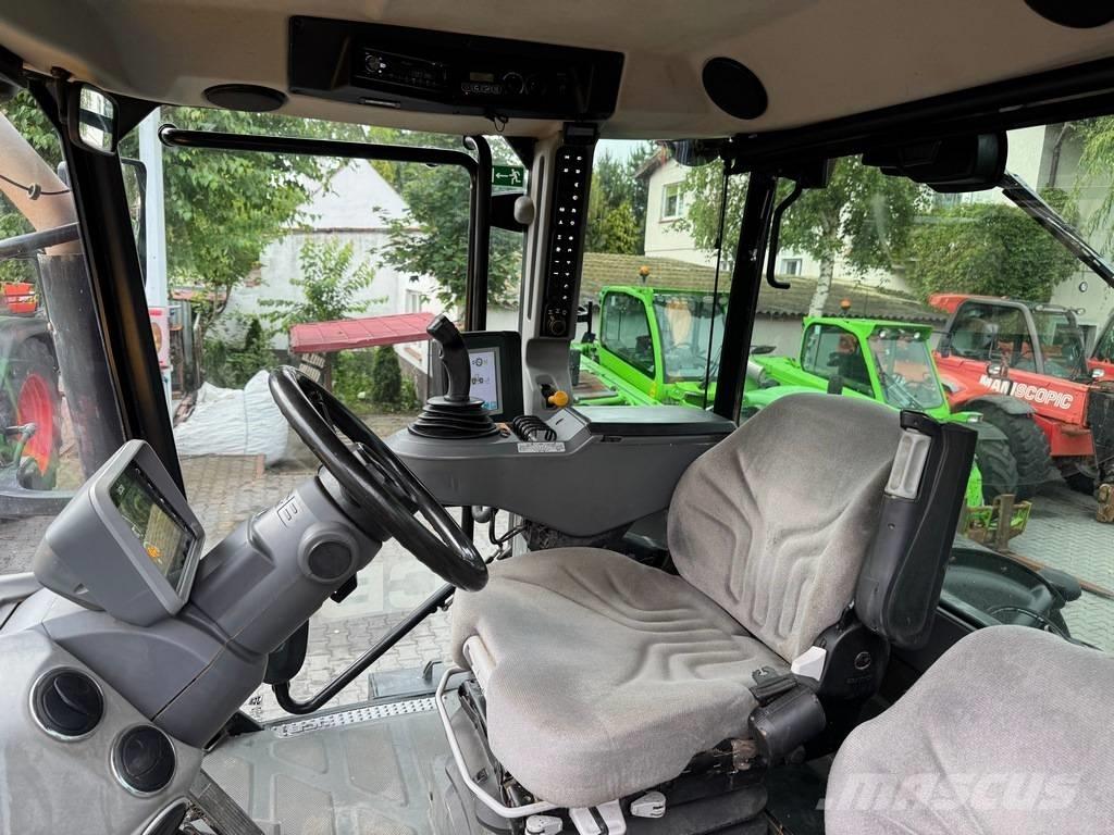 JCB FASTRAC 4220 Traktorit