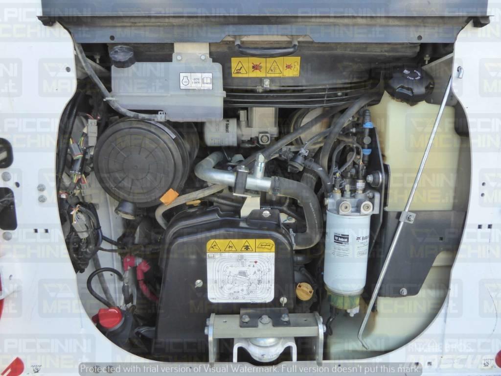 Bobcat T66 HF Telakuormaajat