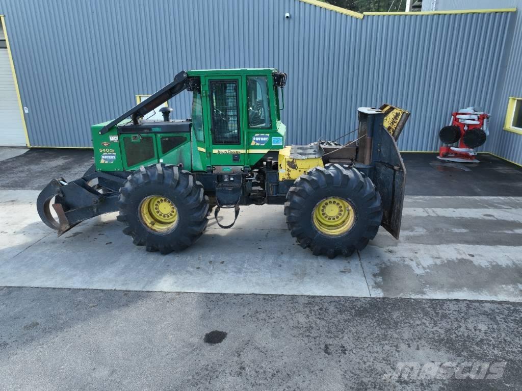John Deere 540 G III Juontokoneet