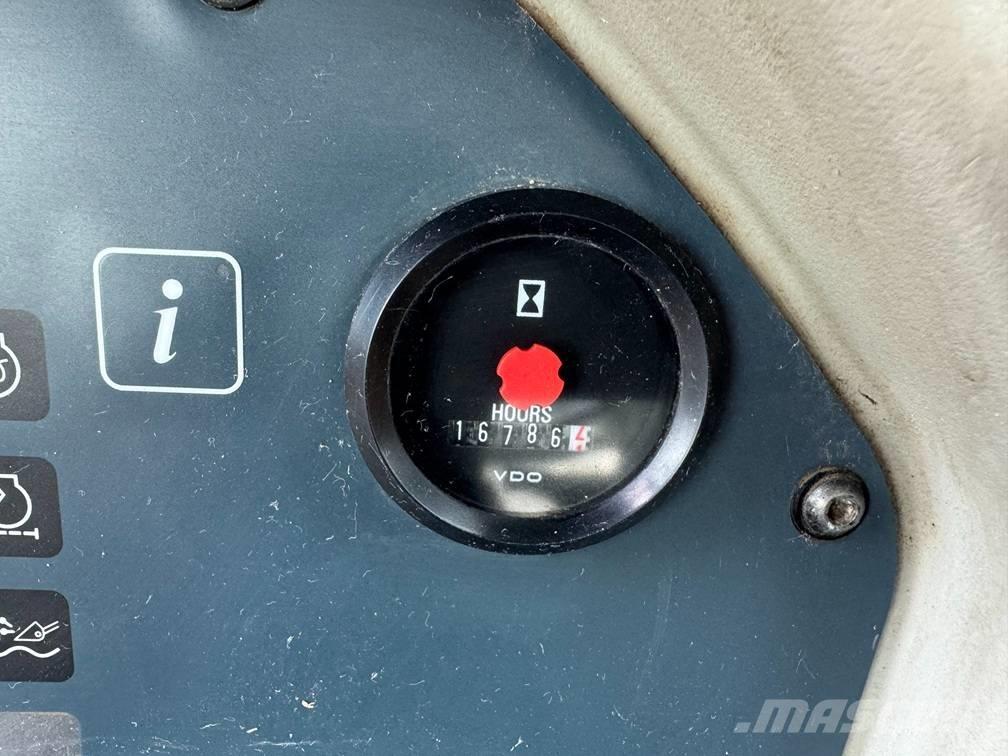 Liebherr PR 734 L GP Telaketjupuskutraktorit