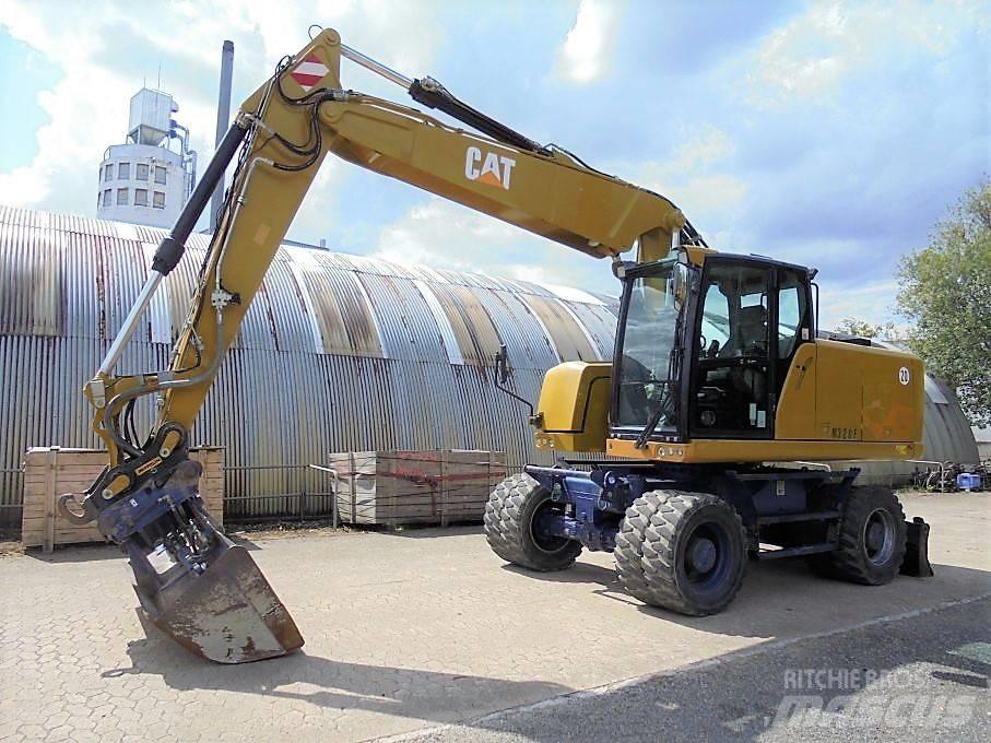 CAT M 320 F Pyöräkaivukoneet