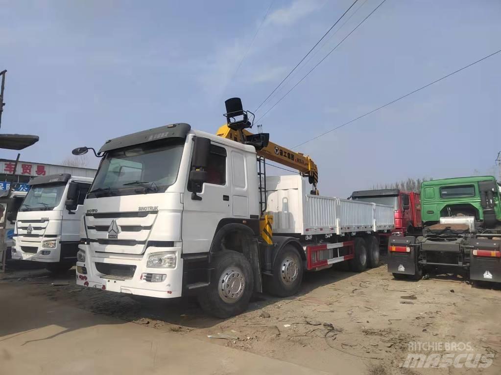 Howo 375 8X4 Nosturiautot