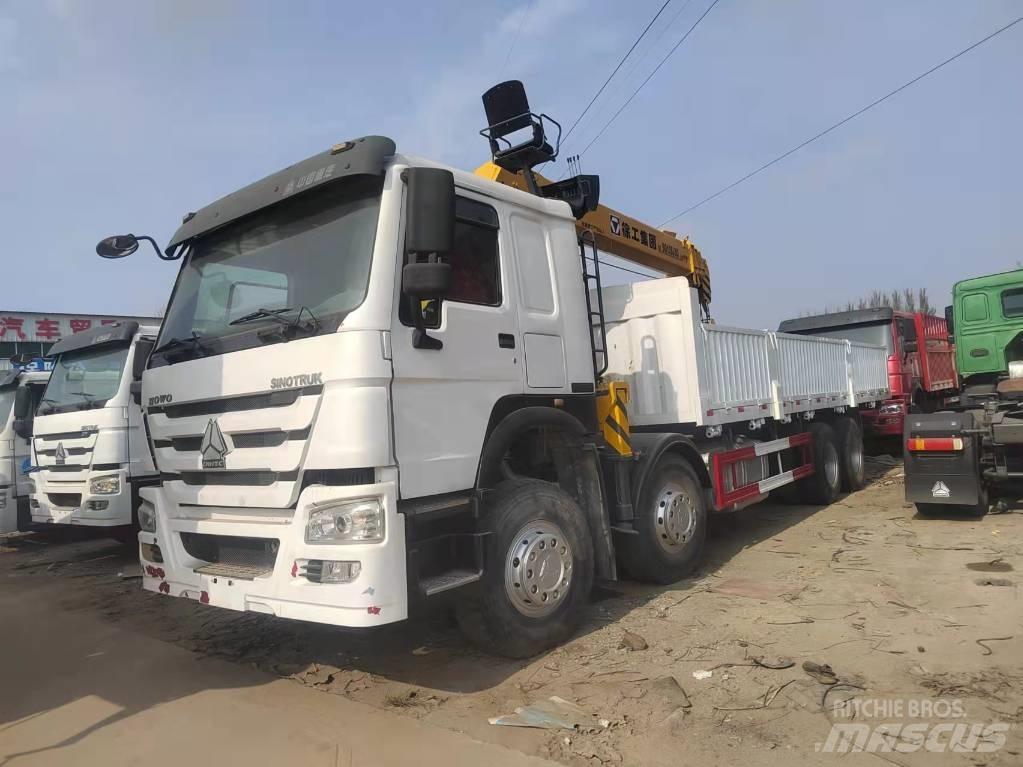 Howo 375 8X4 Nosturiautot