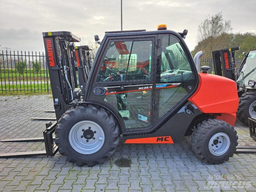 Manitou MC 25-4 Dieseltrukit