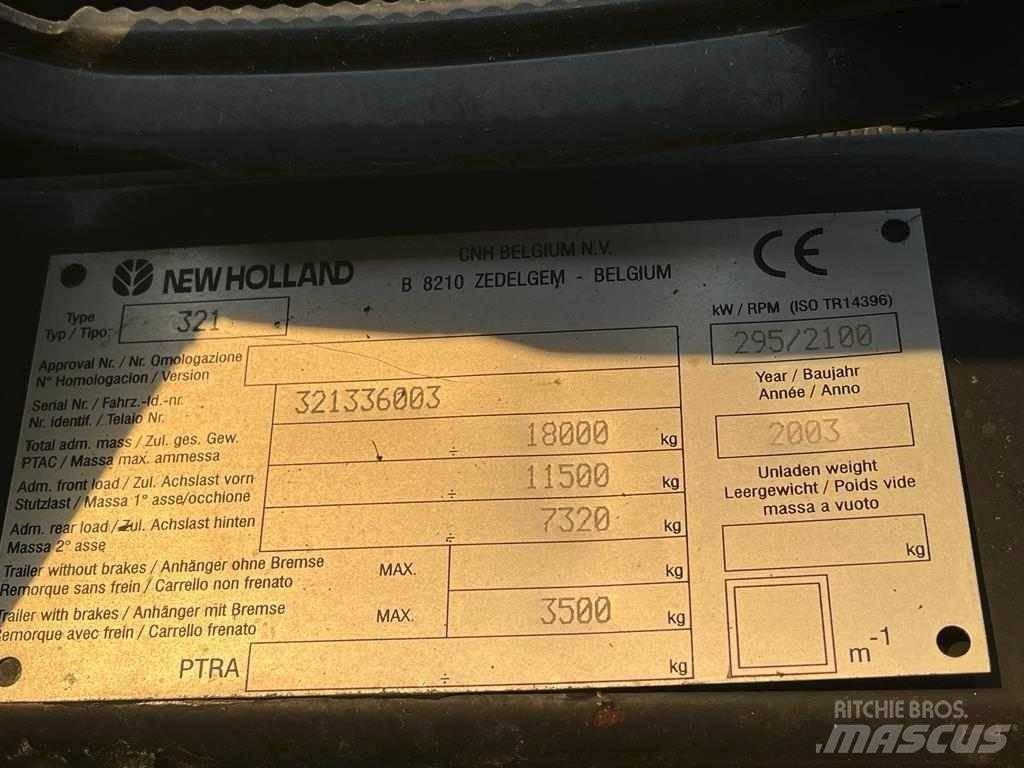 New Holland CX 880 Leikkuupuimurit