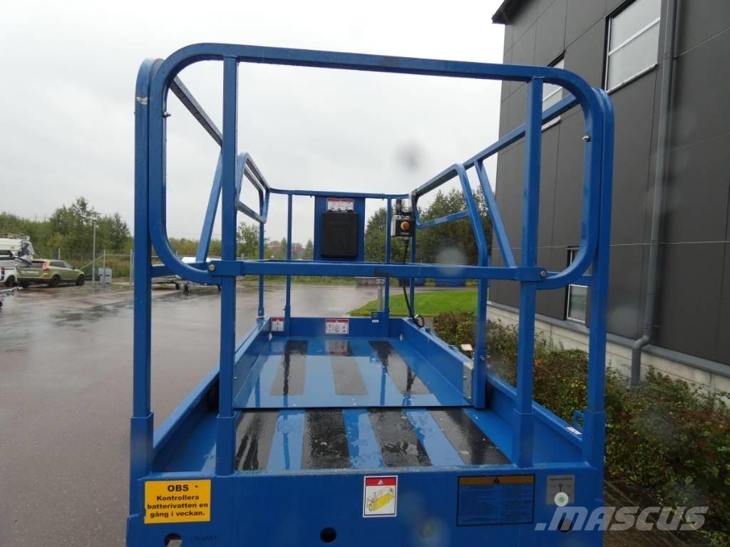 Haulotte Compact 12 Kuukulkijat