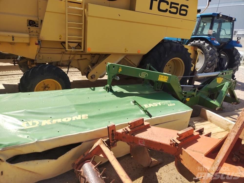 Krone Easy Cut R320 Niittokoneet