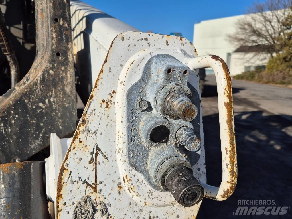 Bobcat T 590 Liukuohjatut kuormaajat