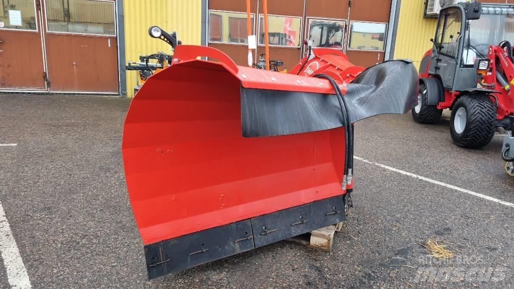 Tokvam VT 320 Rinnekoneet