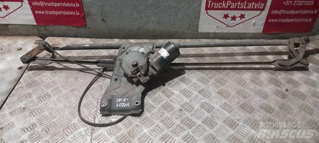 Volvo FH 12     20517438 Ohjaamot ja sisustat