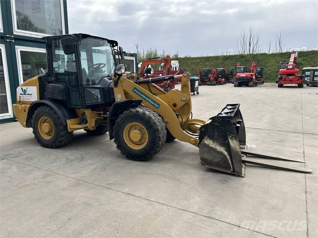 CAT 906M (8758) Yleiskuormaajat