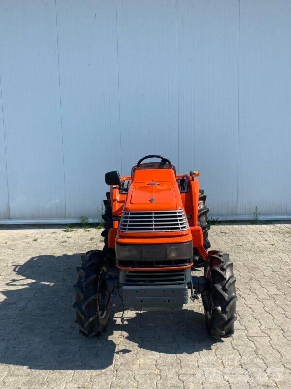 Kubota SATURN X24D Taajamatraktorit