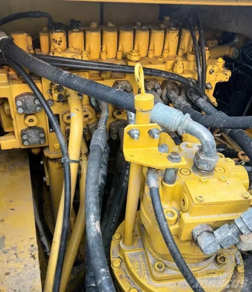 CAT 330GC Telakaivukoneet