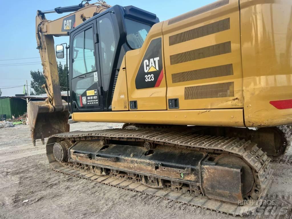 CAT 323 GC Telakaivukoneet