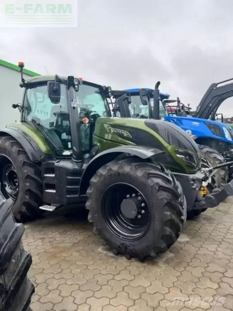 Valtra t215a Traktorit