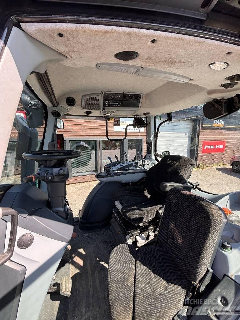 Valtra T 145 Active Traktorit
