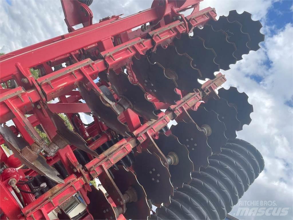 Horsch Joker 10RT Kiekkomultaimet ja lautasäkeet