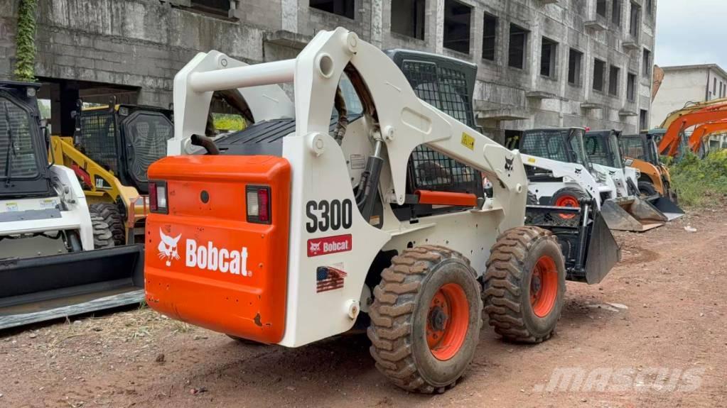 Bobcat S 300 Liukuohjatut kuormaajat