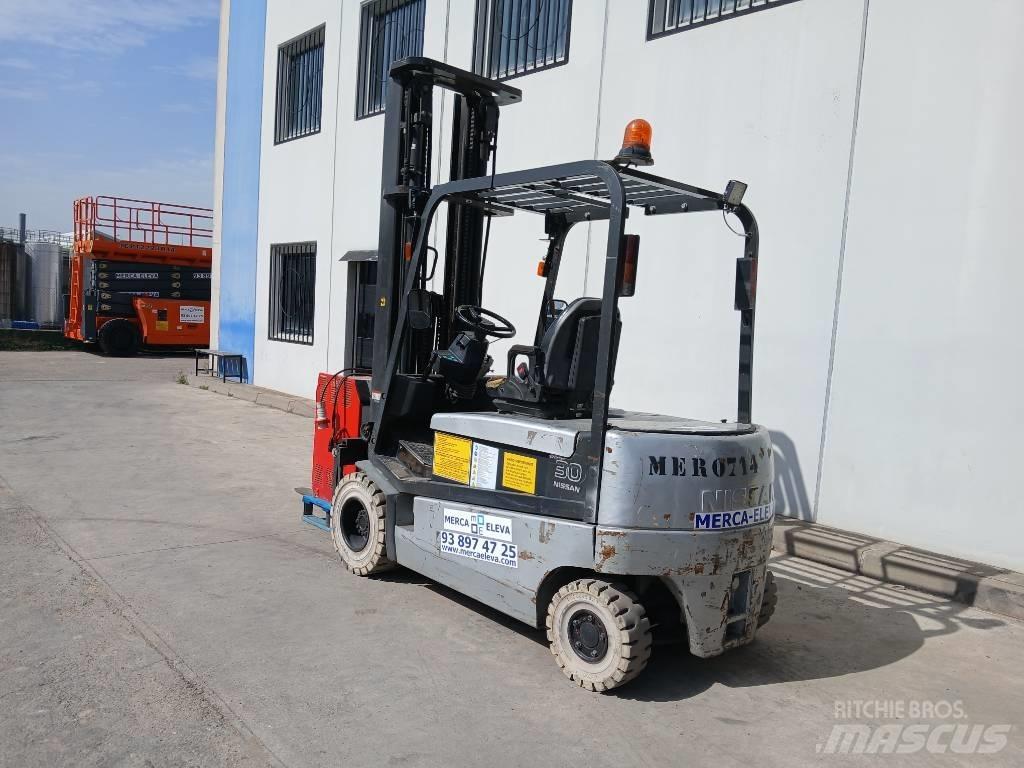 Nissan GQ02 L 30 CU Sähkötrukit