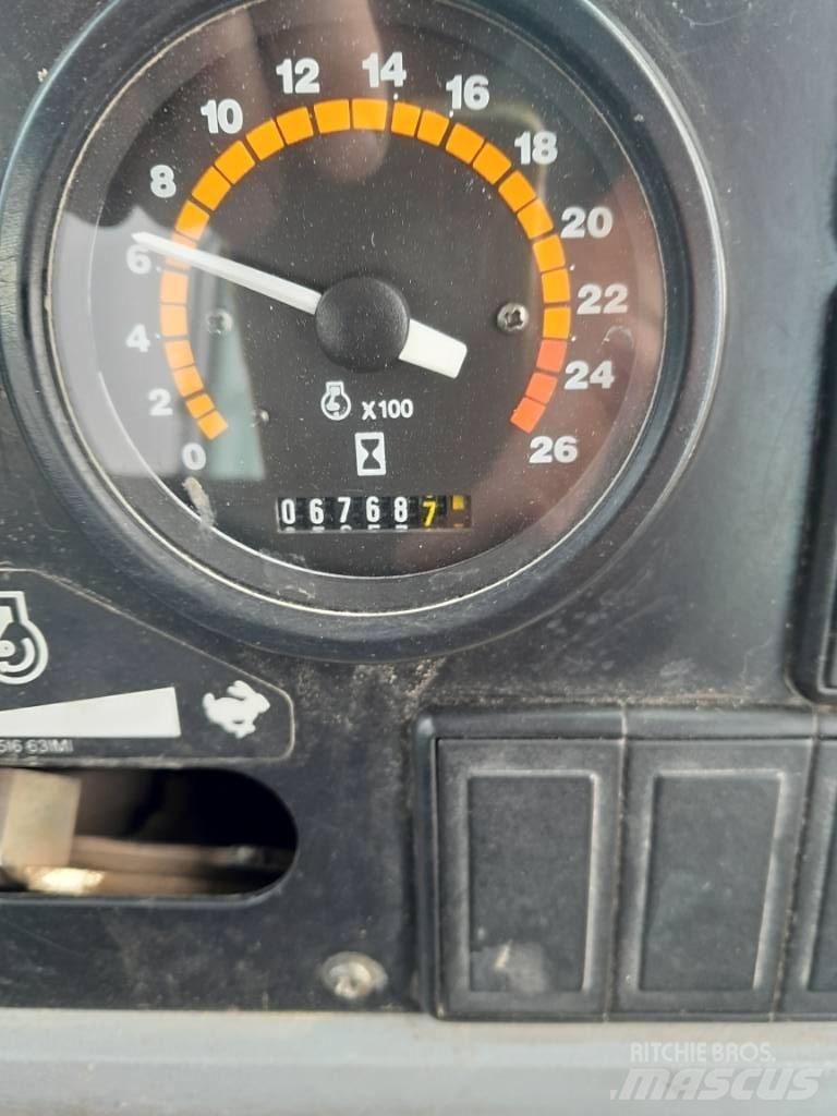Fermec 960 Kaivurikuormaajat