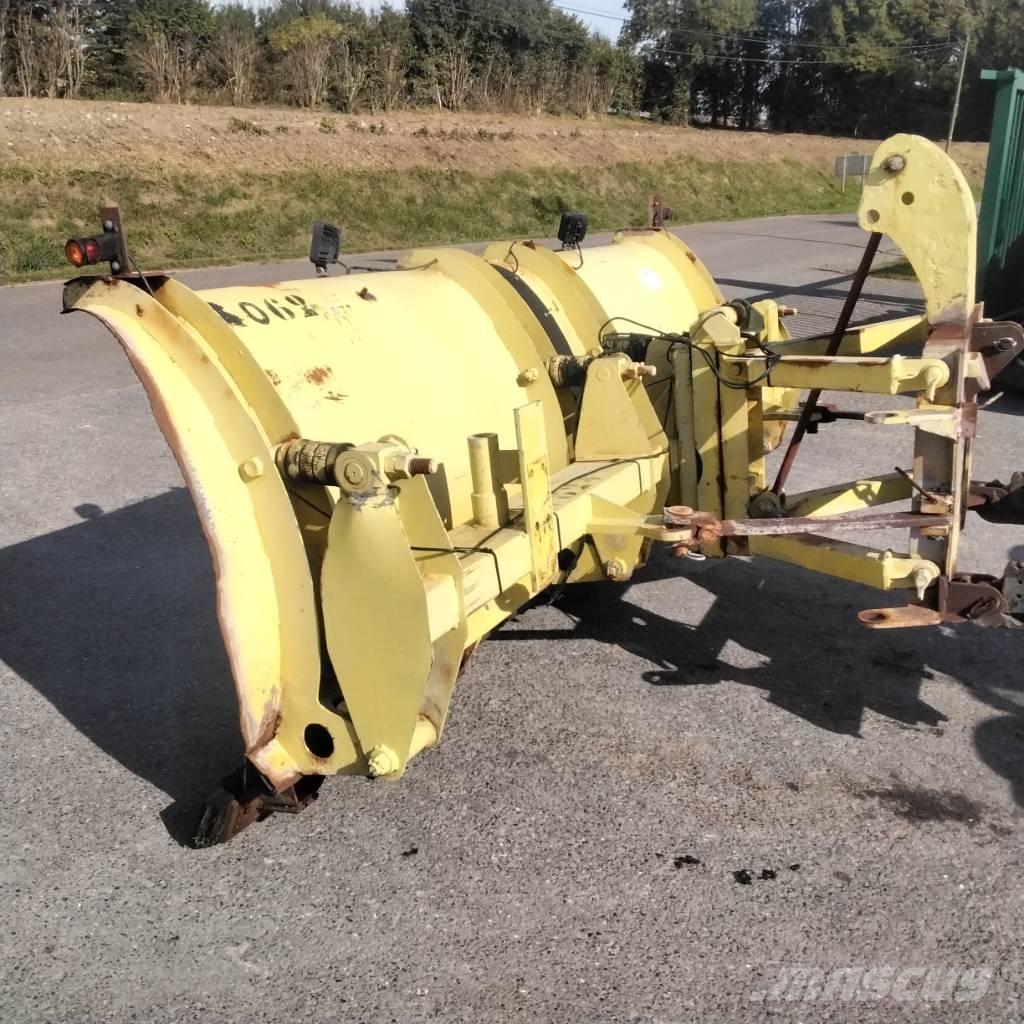 NC LAME ENSILAGE Muut heinä- ja tuorerehukoneet