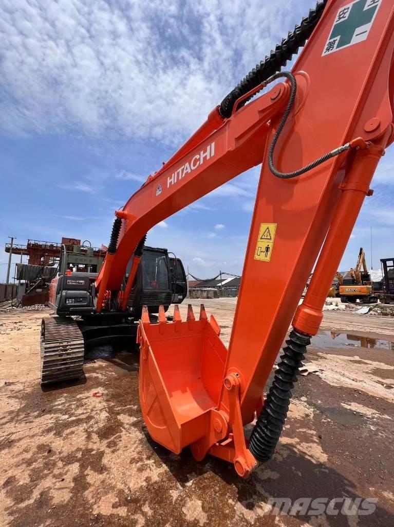Hitachi ZX 200-6 Telakaivukoneet
