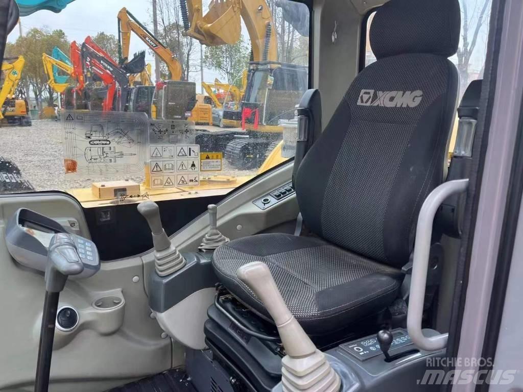 XCMG XE 60 WA Telakaivukoneet