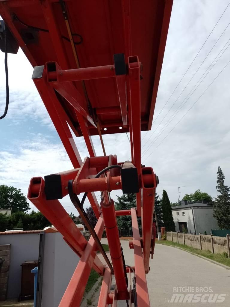 Haulotte Compact 10 Saksilavat