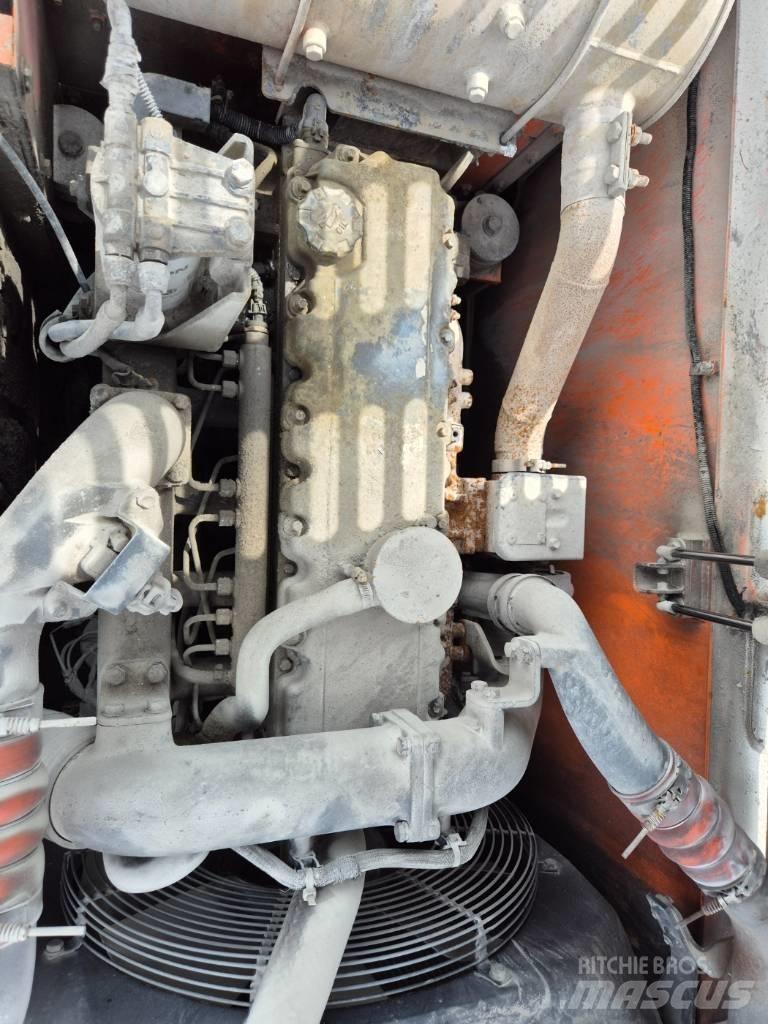 Doosan DX210WA Pyöräkaivukoneet